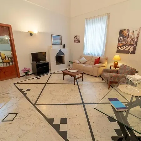 Casa Del Poeta Vasto